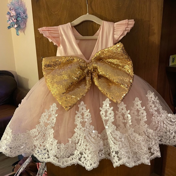6-12 month girl’s formal dress - Picture 8 of 12